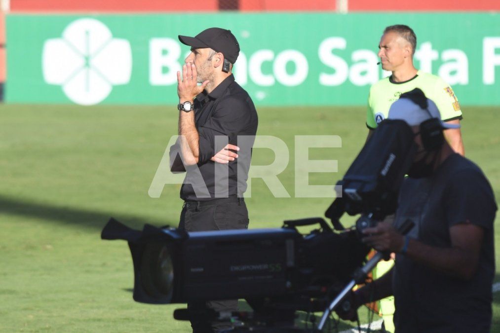 Unión cayó ante Atlético Tucumán y Juan Manuel Azconzábal apuntó a corregir errores para la próxima fase de la Copa Diego Maradona.