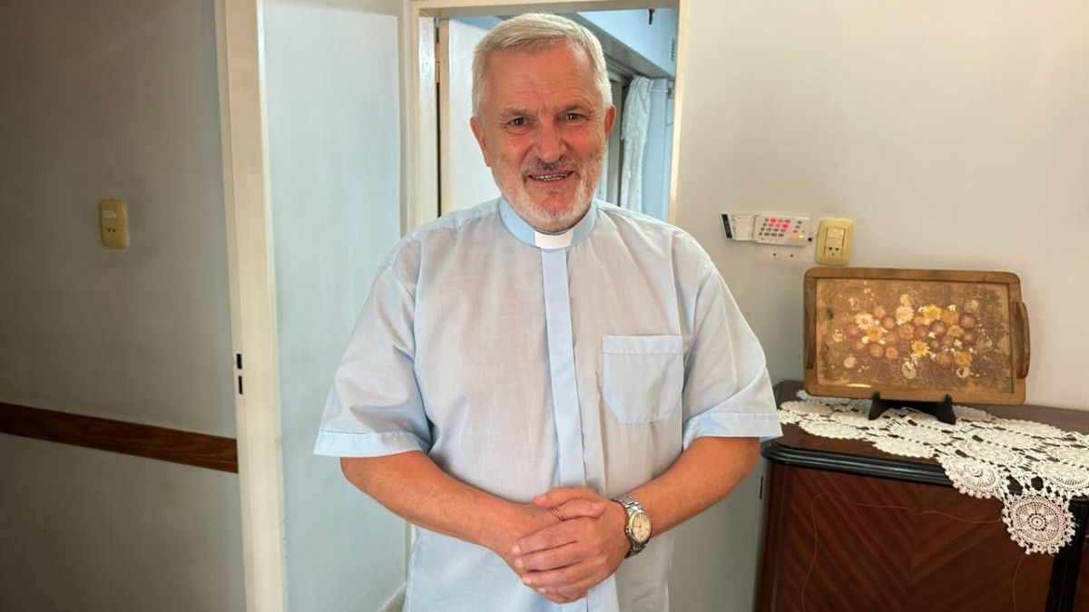 E el padre Axel puso el acento en el mensaje central de la Pascua: la resurrección. “La Pascua es Jesús resucitado”