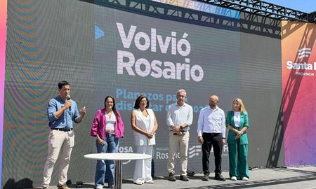 En la tercera jornada de Expoagro, el ministro de Desarrollo Productivo de Santa Fe, Gustavo Puccini, junto al intendente de Rosario, Pablo Javkin, presentaron la propuesta “Destino Rosario” En la tercera jornada de Expoagro, el ministro de Desarrollo Productivo de Santa Fe, Gustavo Puccini, junto al intendente de Rosario, Pablo Javkin, presentaron la propuesta “Destino Rosario”