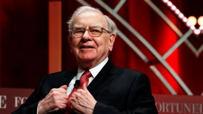 Cómo es la insólita dieta del millonario Warren Buffett, uno de los mayores accionistas de Apple
