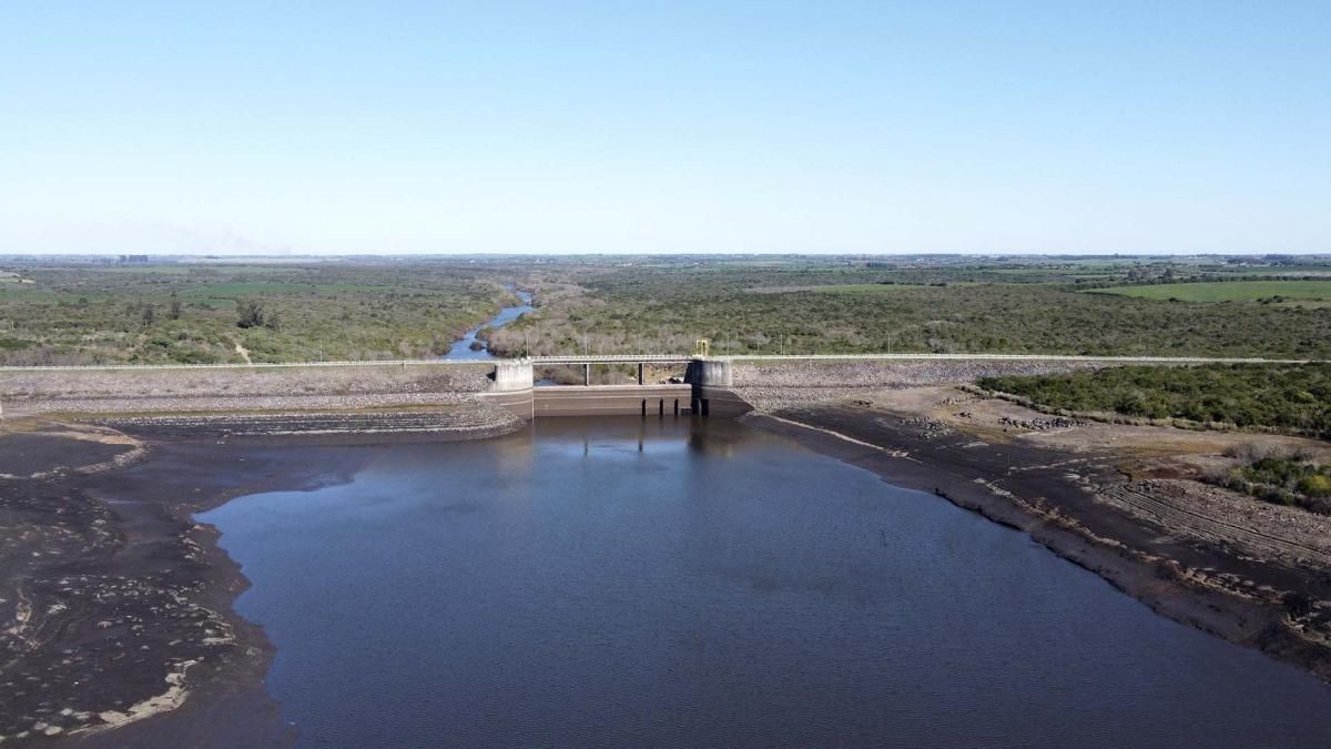 La última gran reserva de agua dulce de la Montevideo tiene menos de un 2% de disponibilidad.&nbsp;