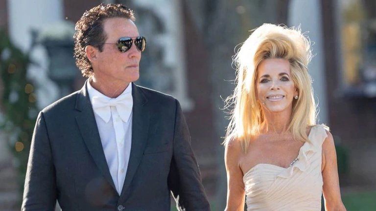 Joe Lara y su esposa, quien también falleció.