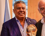 La AFA bancó a Infantino y lanzó un fuerte mensaje: “El camino es seguir trabajando bajo su liderazgo” La AFA bancó a Infantino y lanzó un fuerte mensaje: “El camino es seguir trabajando bajo su liderazgo”