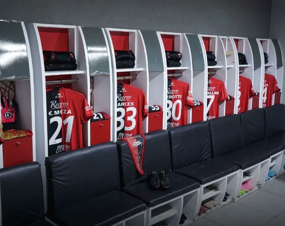 Jugadores que vistieron la camiseta de Colón entre los ternados a los Premios Alumni.