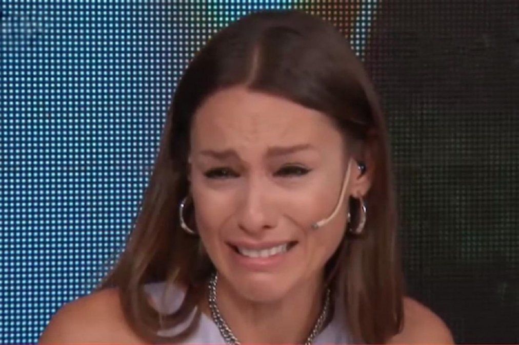 El desesperado pedido de Pampita a sus hijos