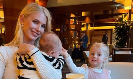 La pareja se instaló en el país junto a sus hijos y comparte en redes los momentos más cotidianos de su nueva vida. La pareja se instaló en el país junto a sus hijos y comparte en redes los momentos más cotidianos de su nueva vida.