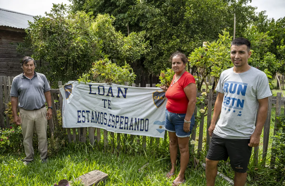 Fuentes judiciales explicaron que se trata de una reconstrucción parcial del hecho ocurrido el 13 de junio de 2024 en el paraje El Algarrobal, situado en la localidad correntina de 9 de Julio, y que Fuentes judiciales explicaron que se trata de una reconstrucción parcial del hecho ocurrido el 13 de junio de 2024 en el paraje El Algarrobal, situado en la localidad correntina de 9 de Julio, y que