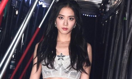 Jisoo de BLACKPINK debutará en solitario este año Jisoo de BLACKPINK debutará en solitario este año