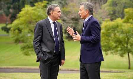 Miguel Ángel Pichetto junto a Mauricio Macri. Miguel Ángel Pichetto junto a Mauricio Macri.
