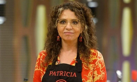 Patricia Sosa criticó al reality conducido por Santiago del Moro después que hirvieran los moluscos vivos en ollas calientes. Patricia Sosa criticó al reality conducido por Santiago del Moro después que hirvieran los moluscos vivos en ollas calientes.