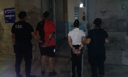 Dos aprehendidos por portación indebida de arma de fuego y encubrimiento en Santa Rosa de Lima. Dos aprehendidos por portación indebida de arma de fuego y encubrimiento en Santa Rosa de Lima.