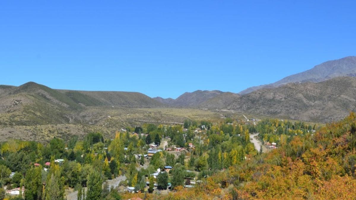 Entre las principales actividades que se pueden realizar en Las Vegas se encuentran sus senderos por las montañas. Entre las principales actividades que se pueden realizar en Las Vegas se encuentran sus senderos por las montañas.