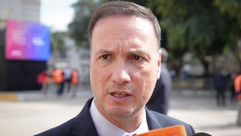 Falta de agua en Santo Tomé: Enrico habló de malas gestiones, caños rotos y gente que no paga