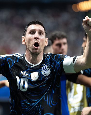 Genio y figura. Lionel Messi jugará este domingo su tercera final en una Copa del Mundo. Genio y figura. Lionel Messi jugará este domingo su tercera final en una Copa del Mundo.