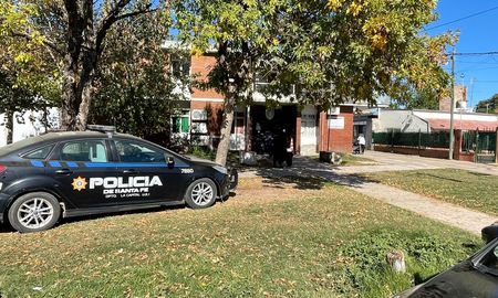 El mayor escape se dio en marzo de este año, cuando ocho reclusos lograron vulnerar las medidas de seguridad y escaparon de la Comisaria 12. El mayor escape se dio en marzo de este año, cuando ocho reclusos lograron vulnerar las medidas de seguridad y escaparon de la Comisaria 12.