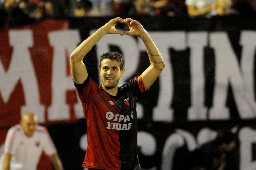 Pablo Vegetti, delantero del Vasco da Gama y ex Colón, es el jugador con más goles anotados en el fútbol brasileño en 2025. Pablo Vegetti, delantero del Vasco da Gama y ex Colón, es el jugador con más goles anotados en el fútbol brasileño en 2025.