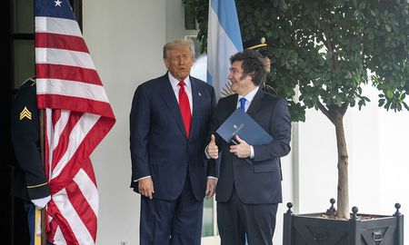 Aire de Santa Fe | Milei con Trump en la Casa Blanca 3