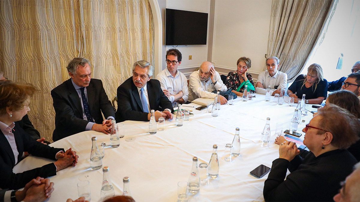 Alberto Fernández quiere impulsar una ley contra el negacionismo de la dictadura similar a la de Francia