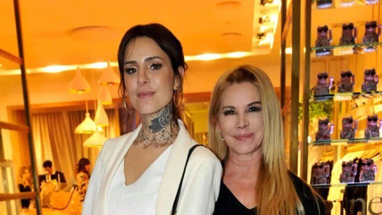 Cande Tinelli y Soledad Aquino.