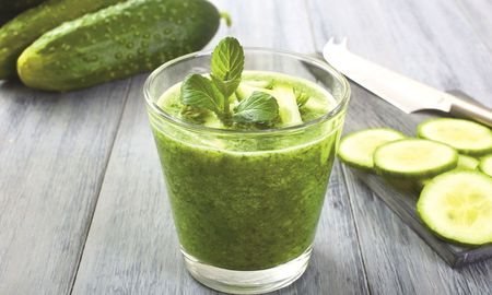 Jugo de pepino para mejorar el cabello. Jugo de pepino para mejorar el cabello.