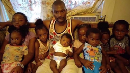 La investigación analiza antecedentes, mensajes en redes y el contexto familiar del acusado.