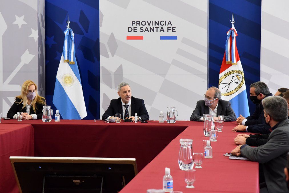 Provincia, Nación y municipios coordinan nuevo accionar policial en materia de prevención criminal.