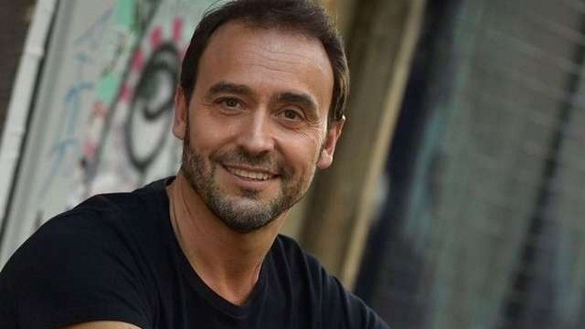 Adrián Pallares sorprendió con un anuncio.&nbsp;