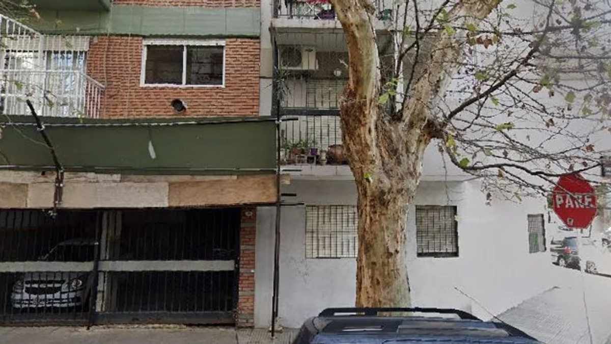 Una familia de Villa Crespo fue masacrada en su hogar.