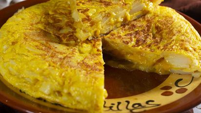 Cómo hacer una tortilla española perfecta: la receta clásica que nunca falla