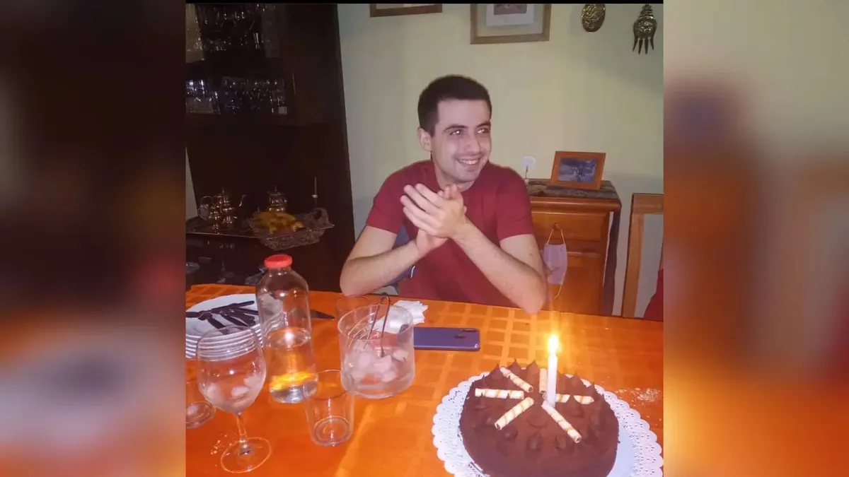 Así es la casa de Emilio Falbo, el primer eliminado de MasterChef. Así es la casa de Emilio Falbo, el primer eliminado de MasterChef.