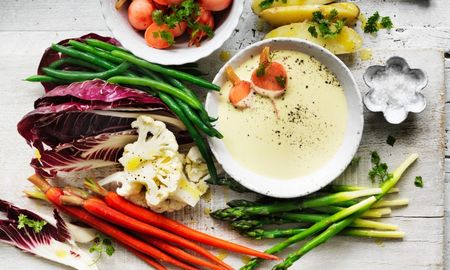 La bagna cauda es una salsa deliciosa y versátil que es perfecta para cualquier ocasión. La bagna cauda es una salsa deliciosa y versátil que es perfecta para cualquier ocasión.