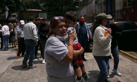 Hasta el momento, el SSN ha registrado más de 200 réplicas, de las cuales la más alta fue de 5.3 grados. Hasta el momento, el SSN ha registrado más de 200 réplicas, de las cuales la más alta fue de 5.3 grados.