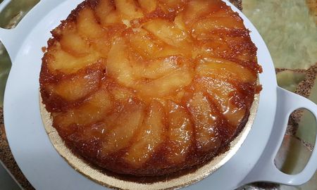 Torta invertida de manzana. Torta invertida de manzana.