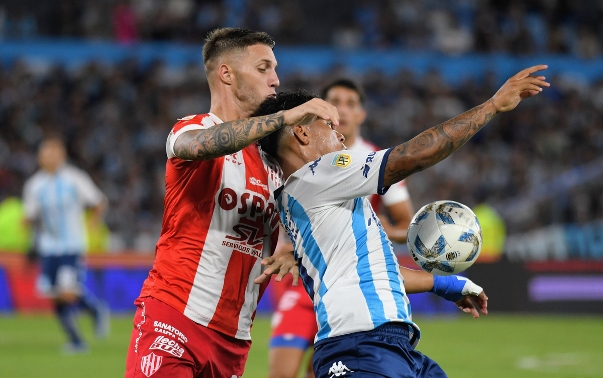 Unión vs. Racing. Unión vs. Racing.