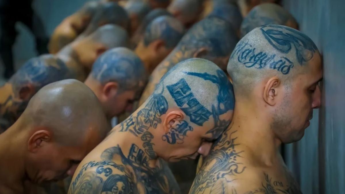 Se hizo el traslado de los primeros dos mil reos, pero habrá más.