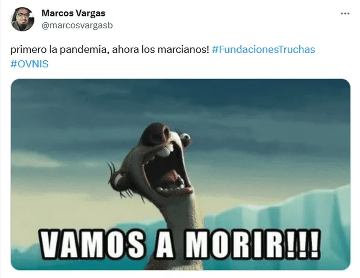 Los mejores memes sobre ovnis