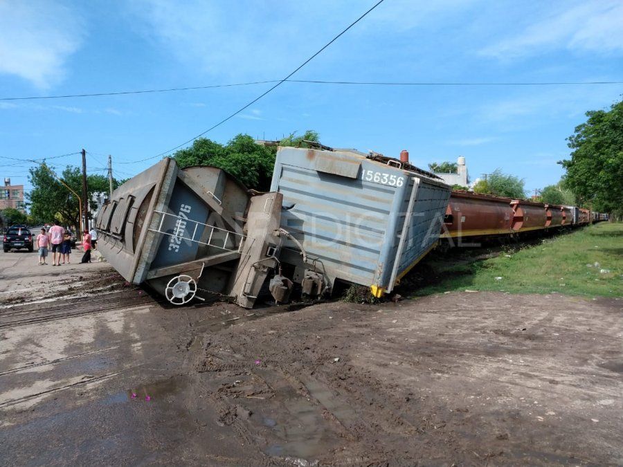 Una formaci&oacute;n del Belgrano Cargas descarril&oacute; en Luciano Torrent y G&uuml;emes