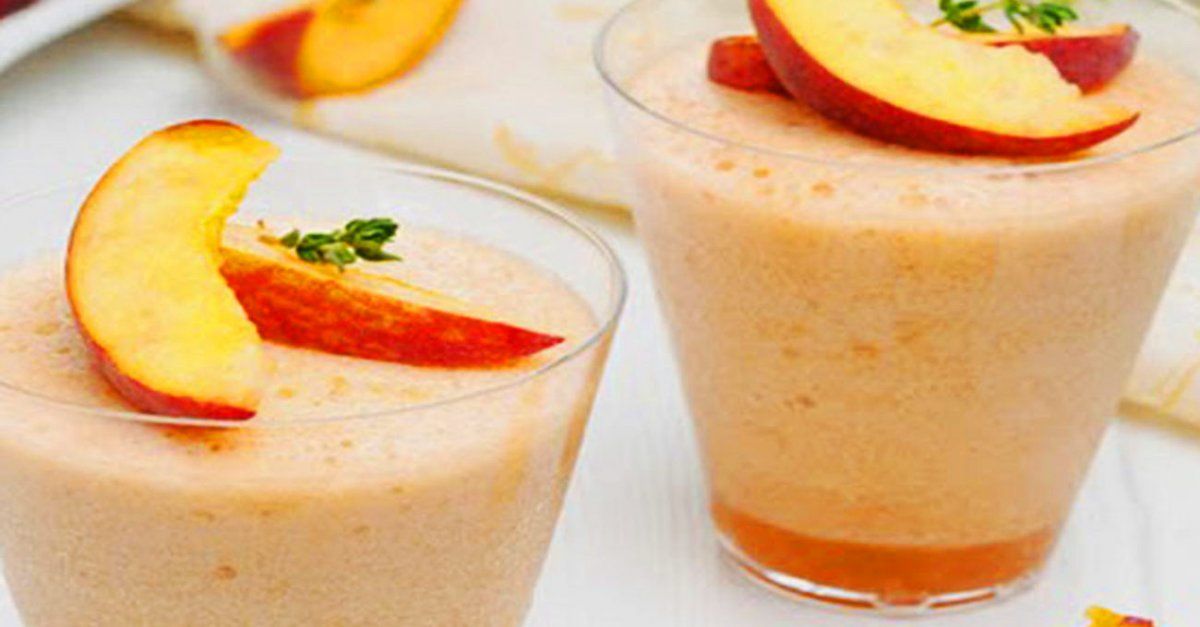 Mousse cremosa de duraznos para la merienda.&nbsp;
