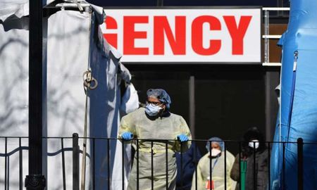 El coronavirus golpea fuertemente a los Estados Unidos. El coronavirus golpea fuertemente a los Estados Unidos.