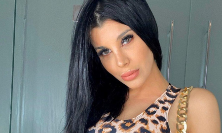 Charlotte Caniggia está infectada. Charlotte Caniggia está infectada.