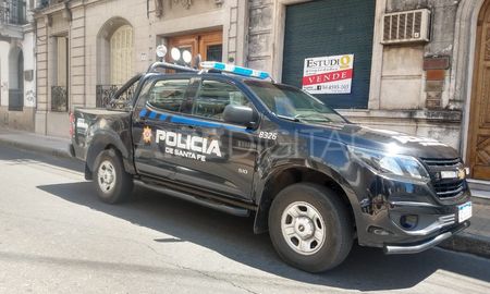 Allanamiento en un estudio jurídico ubicado en Moreno al 2600. Allanamiento en un estudio jurídico ubicado en Moreno al 2600.
