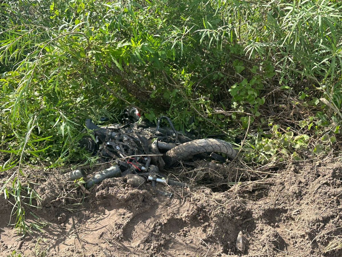 El hecho, ocurrido sobre la Ruta Provincial 1, a la altura del kil&oacute;metro 19 en jurisdicci&oacute;n de Arroyo Leyes, dej&oacute; como saldo dos personas fallecidas y tres heridos.