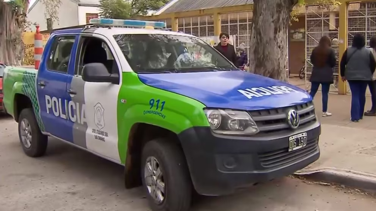 Un niño de cuarto grado ingresó con una pistola calibre 22 a la escuela Nº 157 en Virrey del Pino