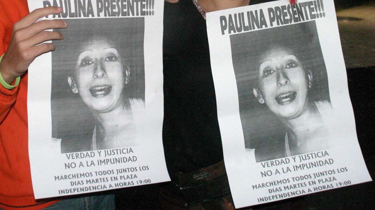 El 11 de marzo del 2006, fue hallado el cuerpo de Paulina Lebbos al costado de la ruta provincial 341, a unos 30 kilómetros de la capital tucumana.