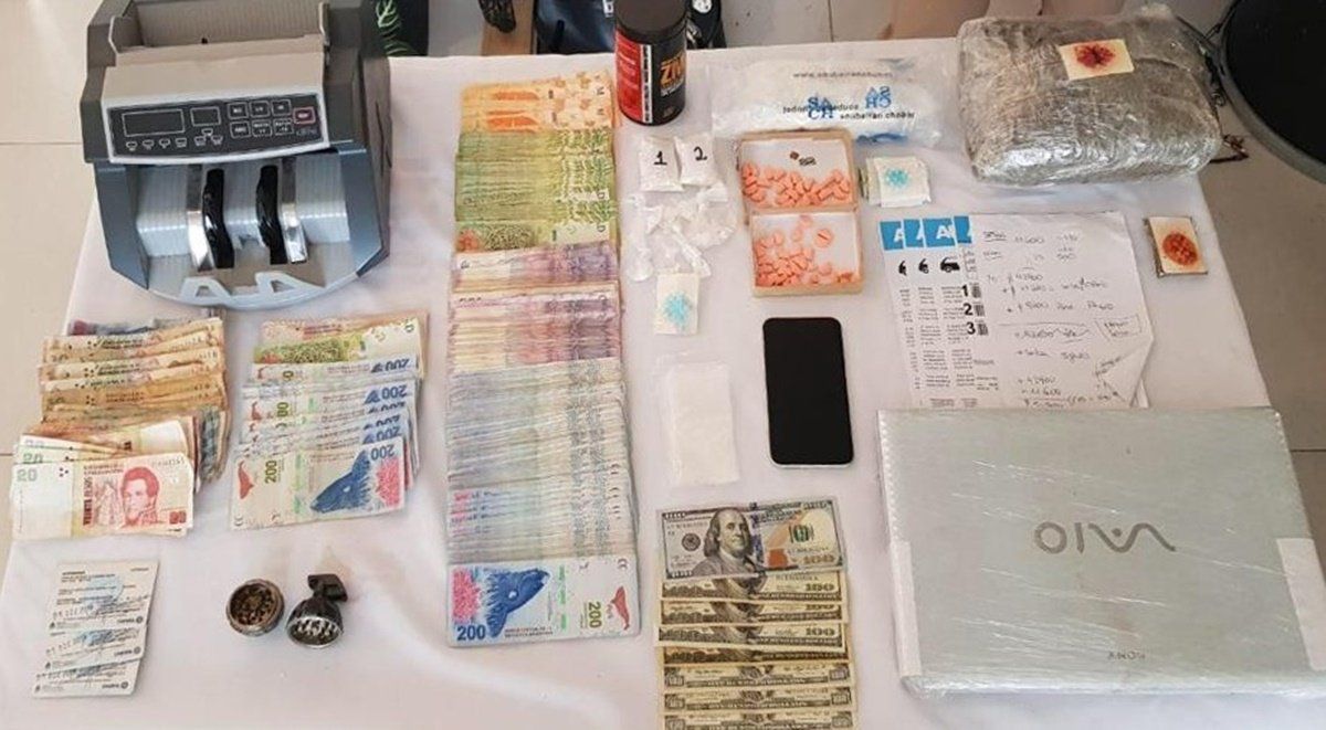 La policía de Seguridad Aeroportuaria realizó tres allanamientos en Rosario