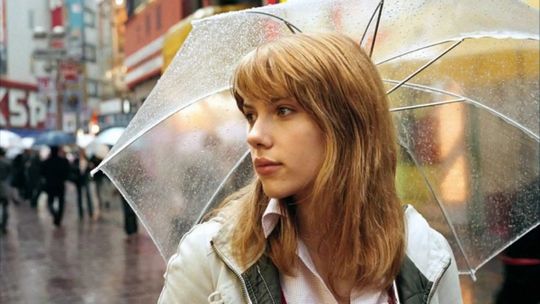 Scarlett Johansson protagoniza una historia inolvidable en el corazón de Japón.