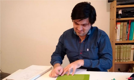 Es docente de Educación Especial, no le pagan desde mayo y ahora hace changas para vivir Es docente de Educación Especial, no le pagan desde mayo y ahora hace changas para vivir