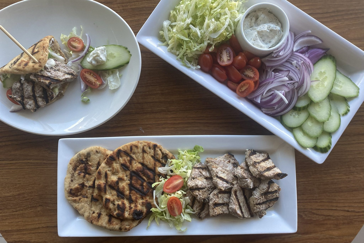 El shawarma de Elba Rodríguez es una reversión de una receta clásica que puede ser acompañada como más le guste a cada uno. El shawarma de Elba Rodríguez es una reversión de una receta clásica que puede ser acompañada como más le guste a cada uno.