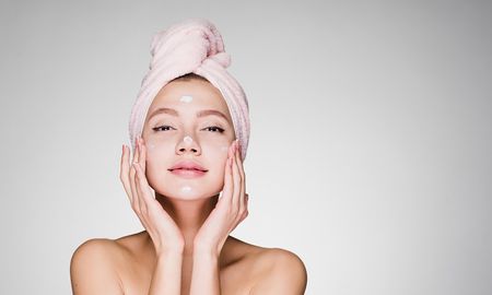 Cómo limpiar el rostro con aloe vera. Cómo limpiar el rostro con aloe vera.