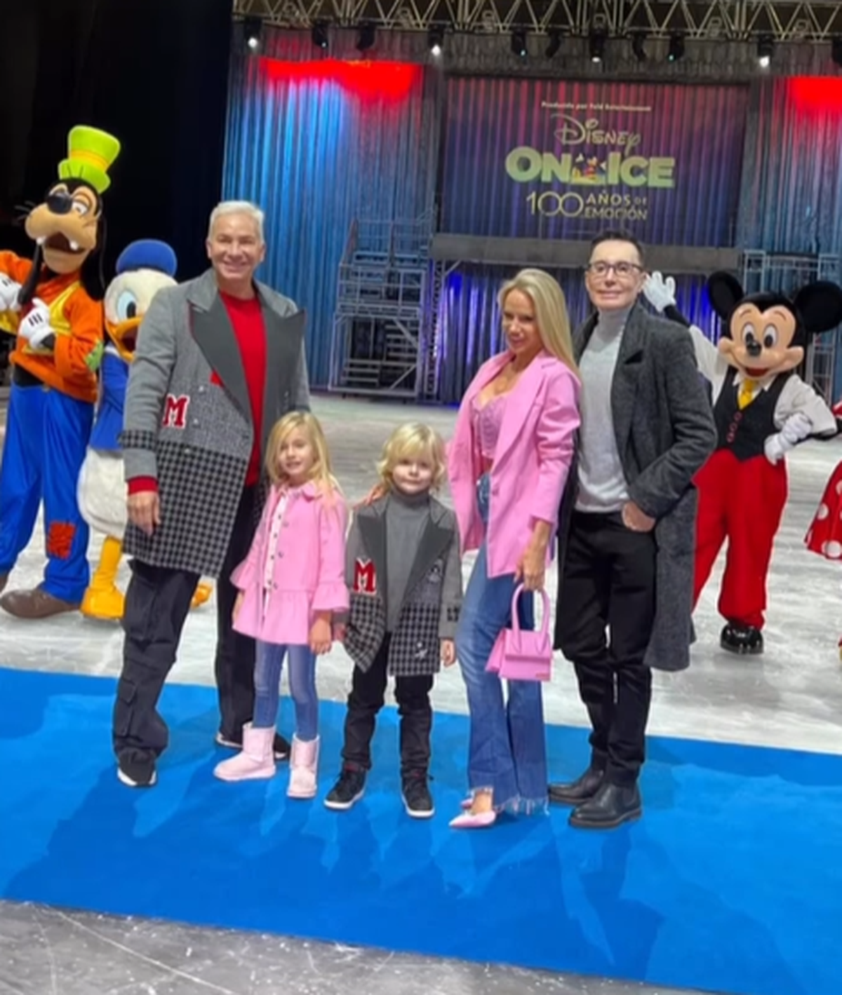 Dionisio y Matilda son amigos desde pequeños. Dionisio y Matilda son amigos desde pequeños.